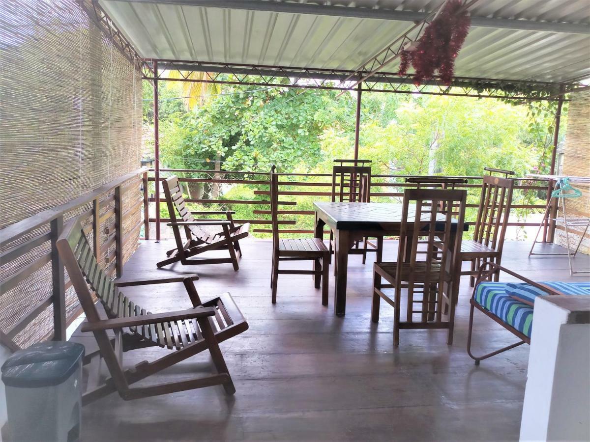 Sana Guest Apartment Weligama Bagian luar foto
