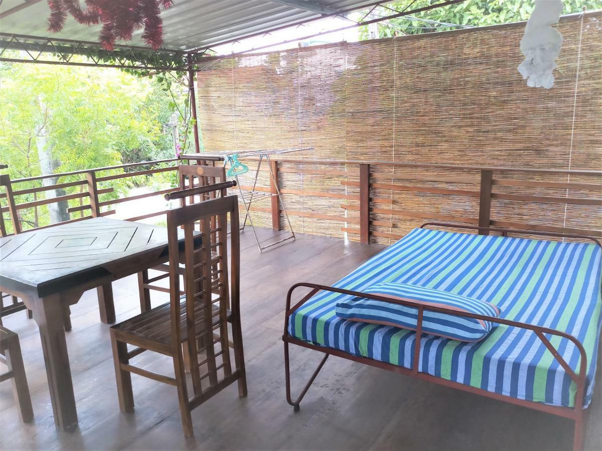 Sana Guest Apartment Weligama Bagian luar foto